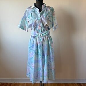 Stunning Vintage 80s pastel tropical shirt dress 💐